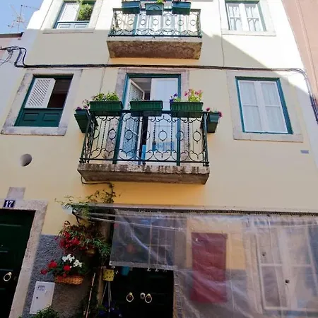 아파트 With One Bedroom In With Wonderful City View Balcony And Wifi 12 Km From The Beach *